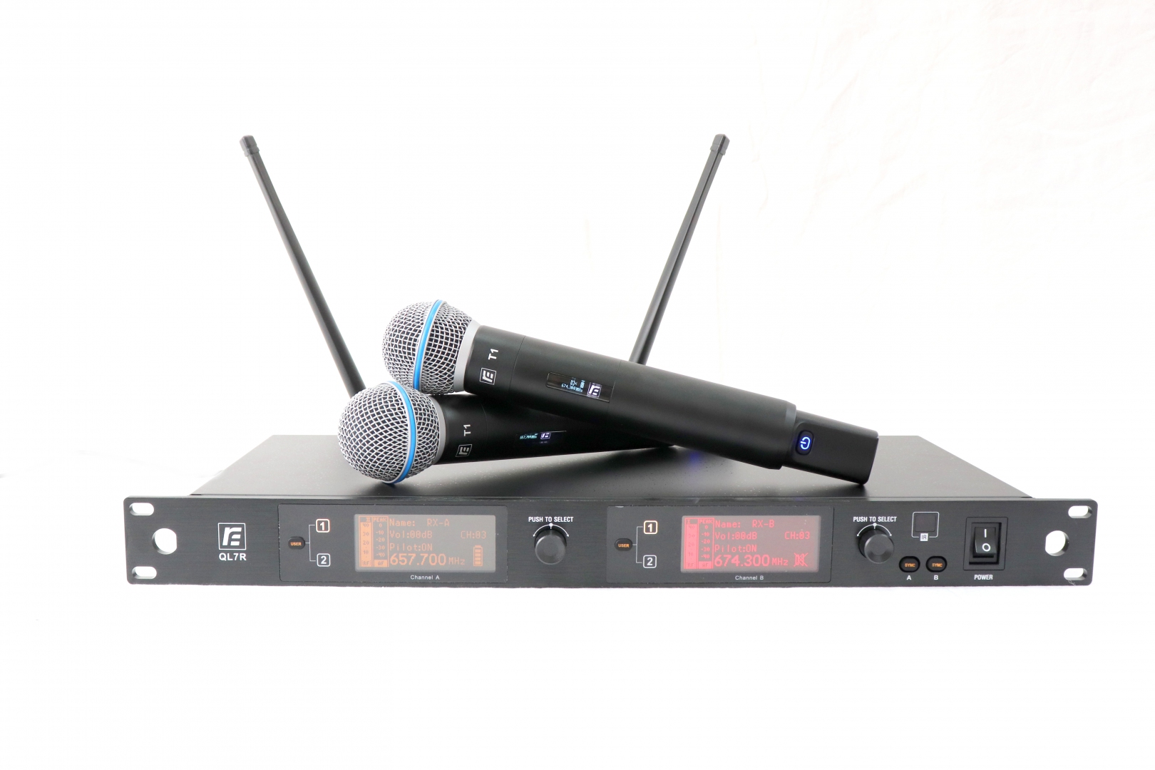 RFIntell QL7R/T1-A 651,800-683,400 МГц 2-канальная радиосистема с 2-мя ручными микрофонами в Истре